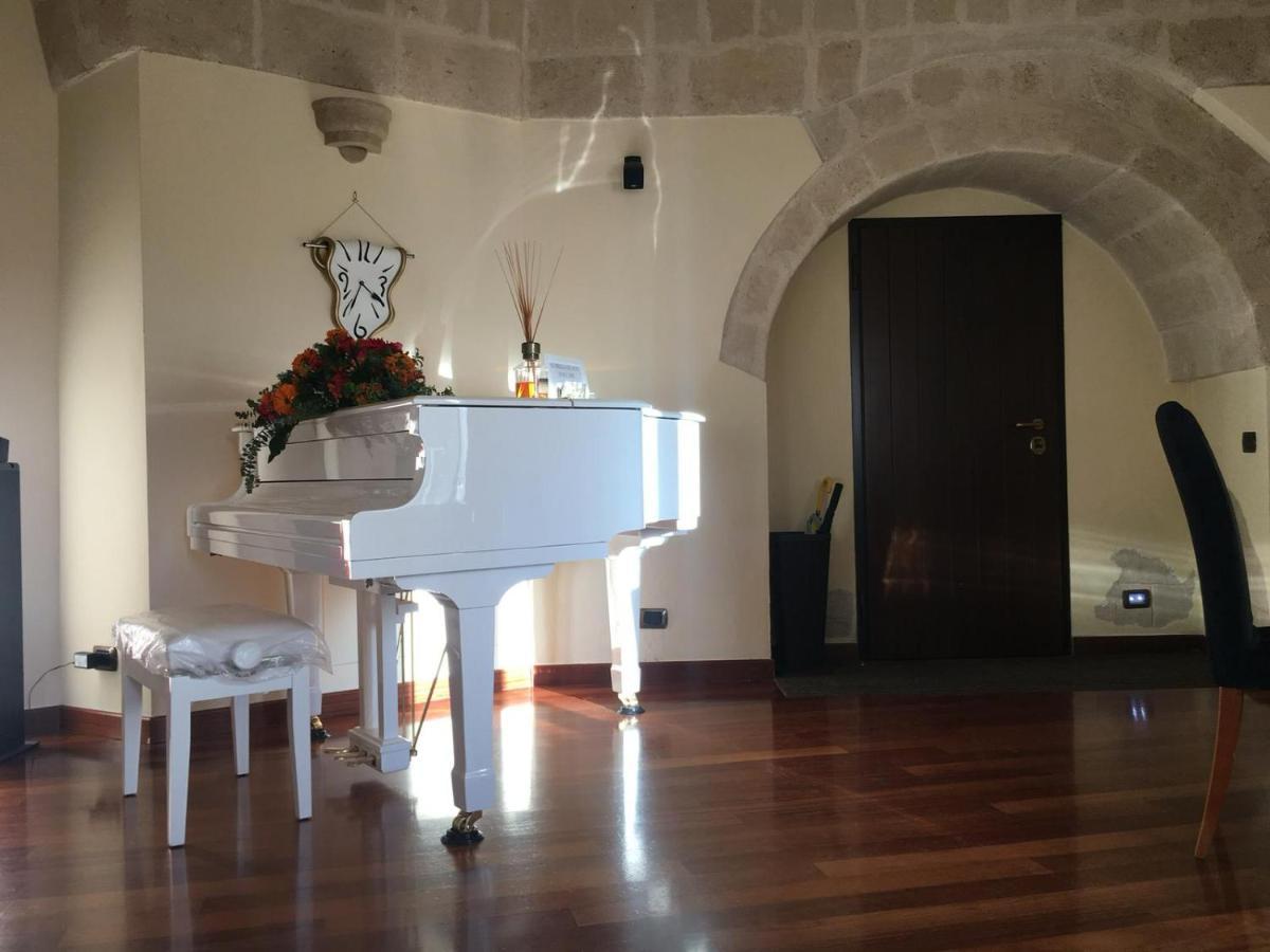 Alla Dimora Di Chiara Suite And Rooms Матера Екстериор снимка