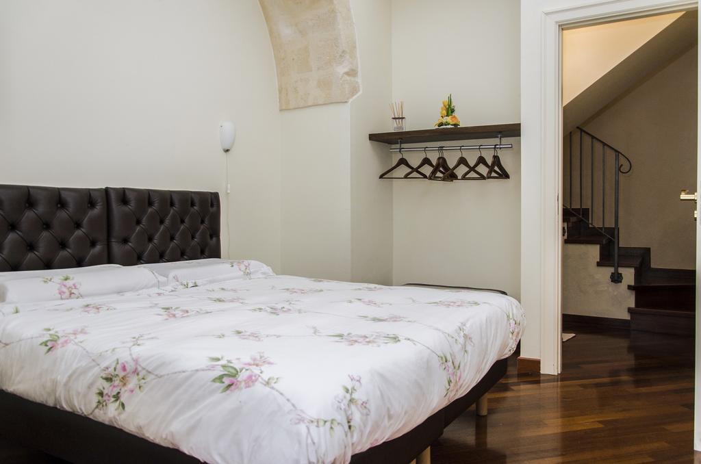 Alla Dimora Di Chiara Suite And Rooms Матера Екстериор снимка