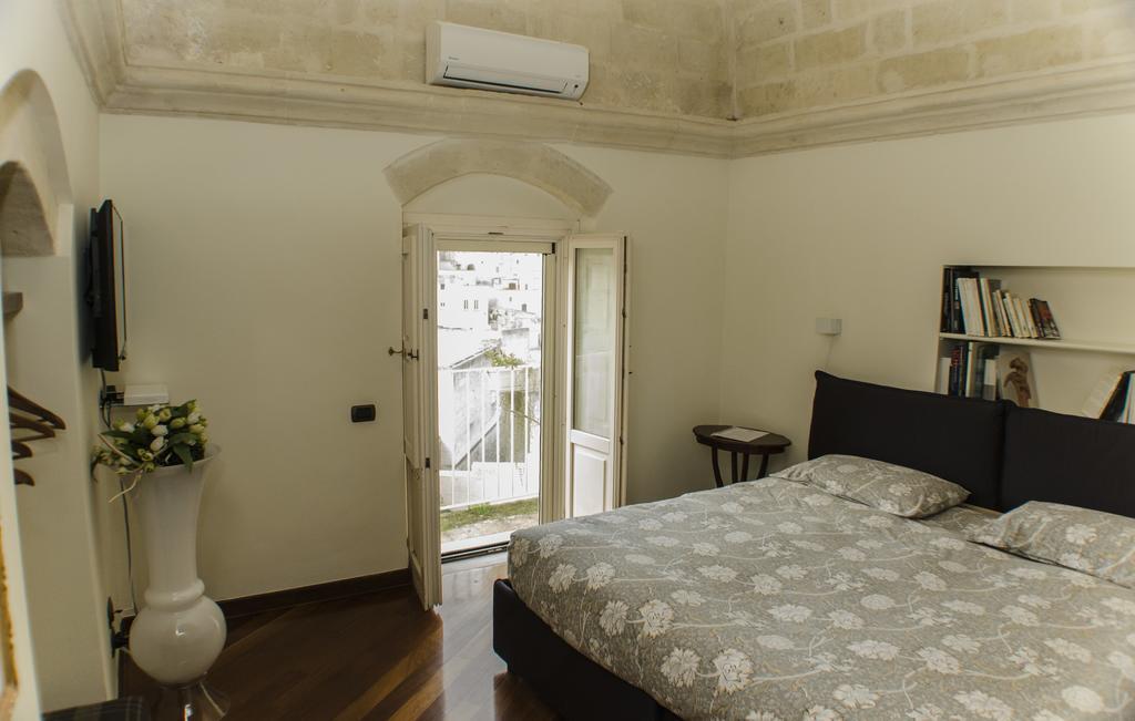 Alla Dimora Di Chiara Suite And Rooms Матера Екстериор снимка