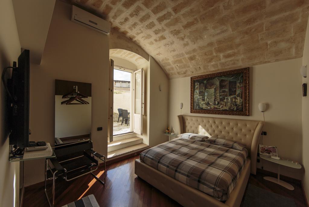 Alla Dimora Di Chiara Suite And Rooms Матера Екстериор снимка